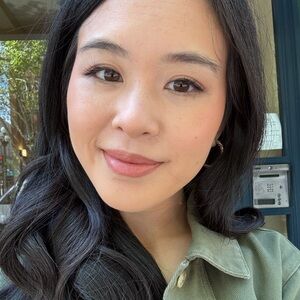 Meet your Posher, Jenny